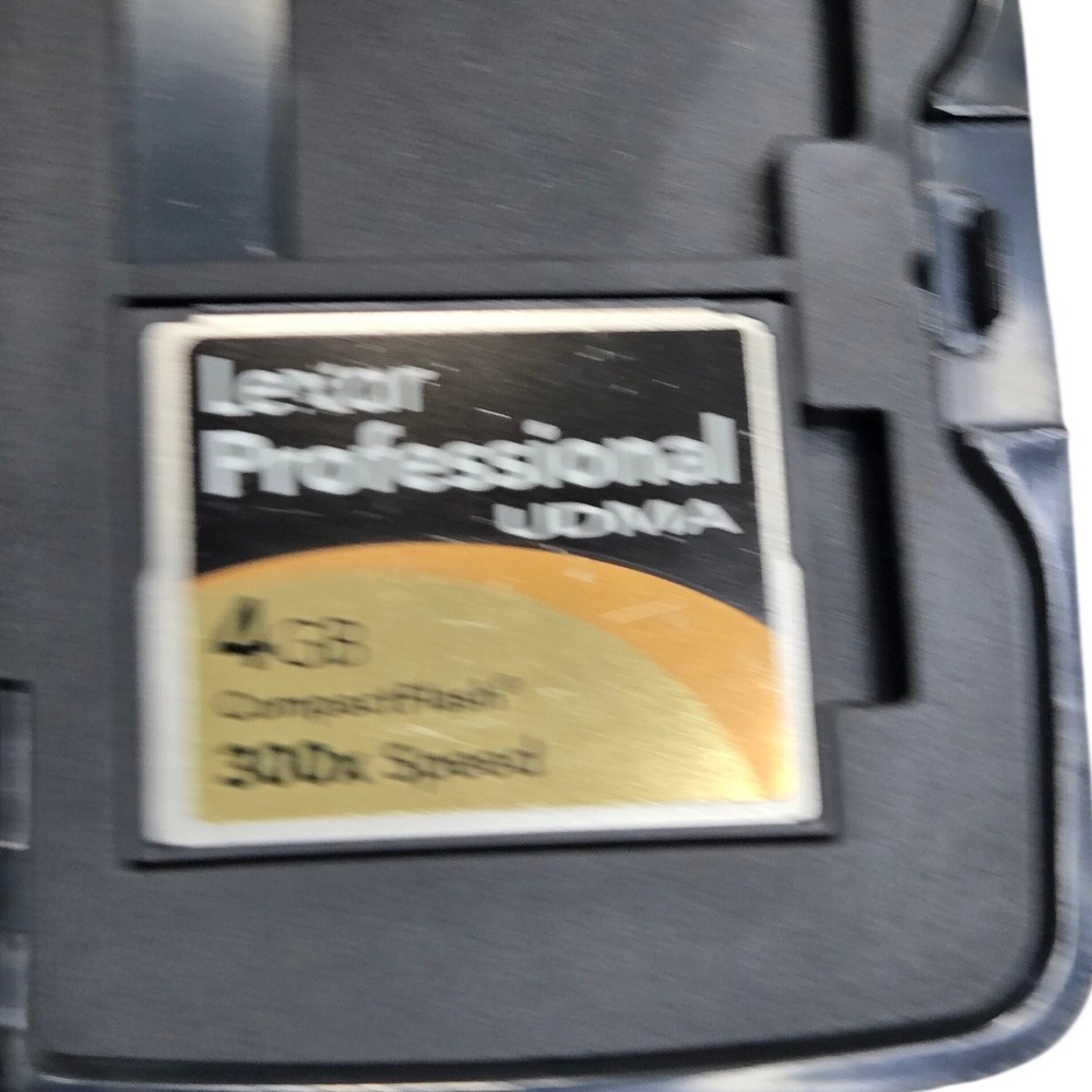Lexar Professional UDMA 4GB CompactFlash Card 300x Speed CF Memory Card Case